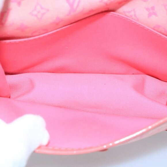 LOUIS VUITTON Monogram Mini Trousse Marie Kate Strawberry M92934 LV Auth 101544V - Picture 10 of 16